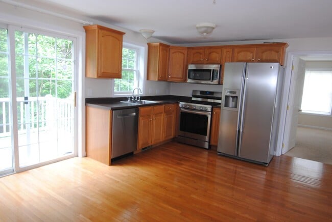 Building Photo - 78 Overlook Cir