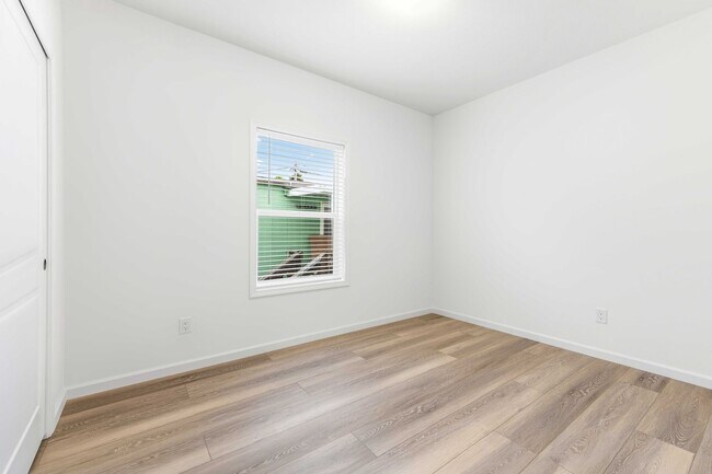 Building Photo - BRAND NEW HOME IN THE PLEASURE POINT AREA OF SANTA CRUZ. $3,750 Per Month
