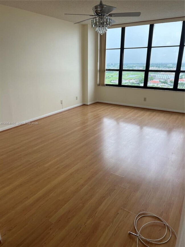 Building Photo - 600 Three Islands Boulevard