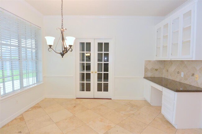 Building Photo - 5902 Indian Hills Ln