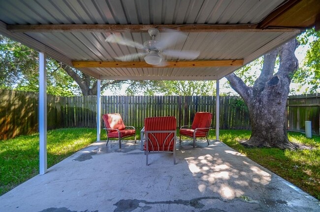 Building Photo - 8746 E Rylander Cir