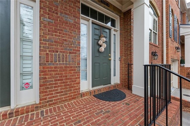 Building Photo - 10914 Gallier St