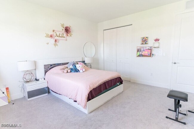 Building Photo - 5040 Frattina St.