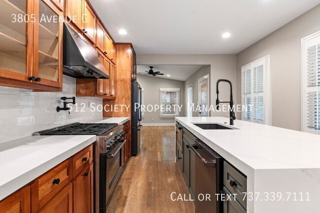 Building Photo - 3805 Avenue G