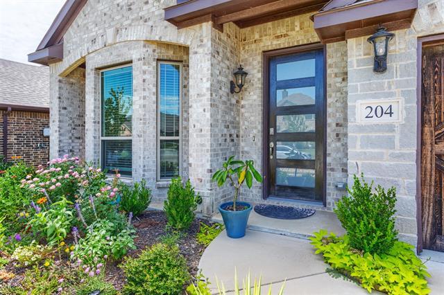Building Photo - 204 Garden Grove Dr