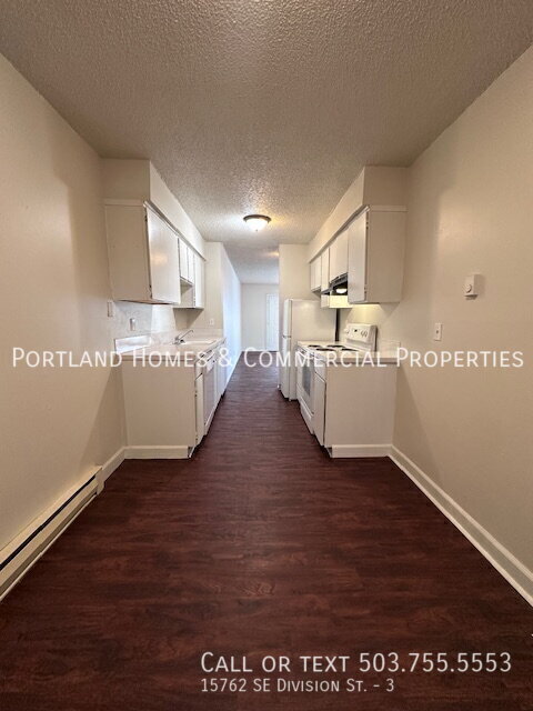Building Photo - 15762 SE Division St