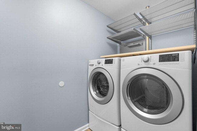 Building Photo - 15316 Pine Orchard Dr