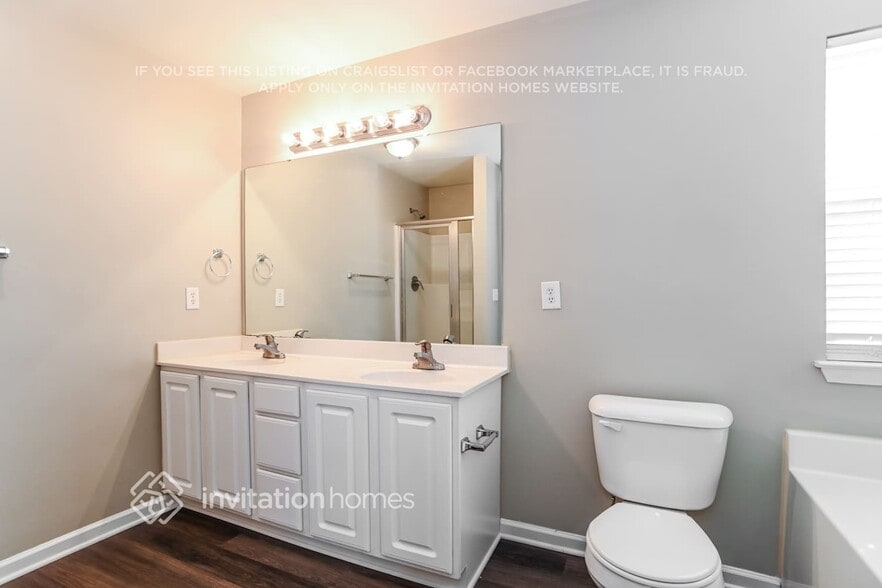 Building Photo - 12703 Alvin Woods Dr