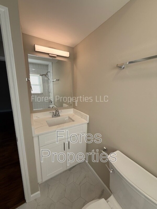 Building Photo - 3181 Gerbert Rd