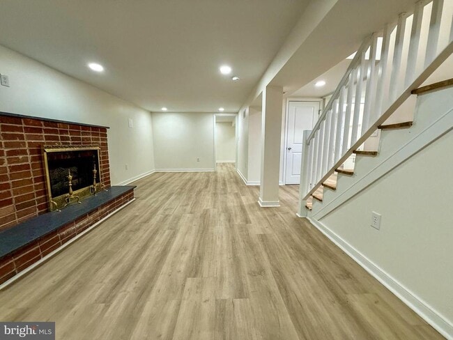 Building Photo - 504 Crisfield Rd