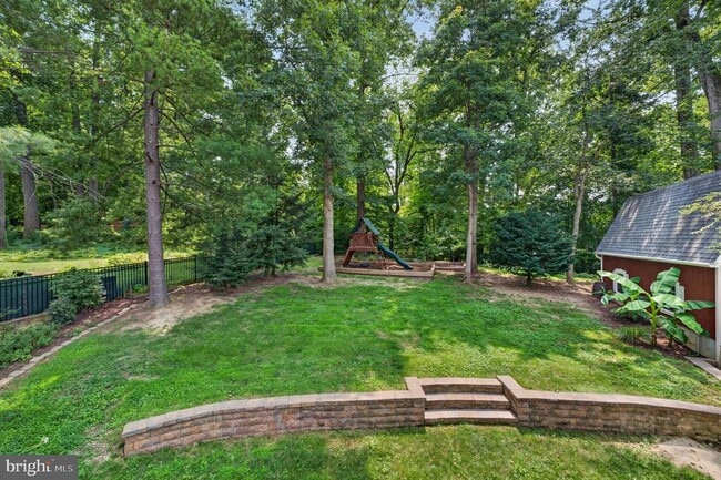 Building Photo - 6443 Walters Woods Dr