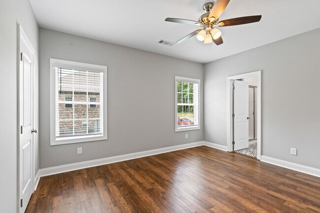 Building Photo - Brand New Construction!