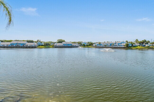 Building Photo - 1216 Ocean Dunes Cir