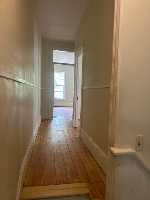 Building Photo - 632 Bates Ave