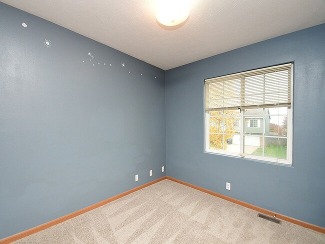 Building Photo - Inviting Home Minutes from Lake Cunningham...