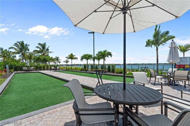 Building Photo - 12361 Canal Grande Dr