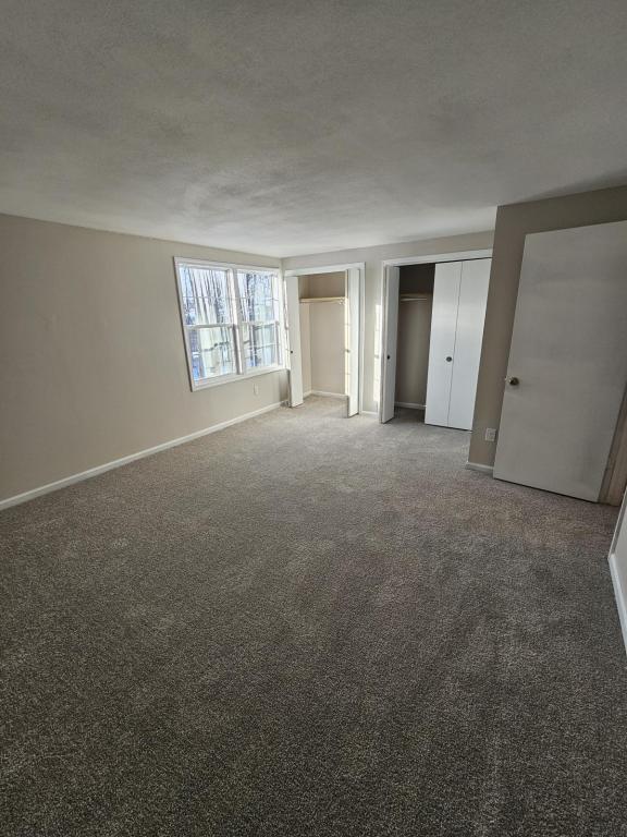 Building Photo - 8170 Honeysuckle Dr