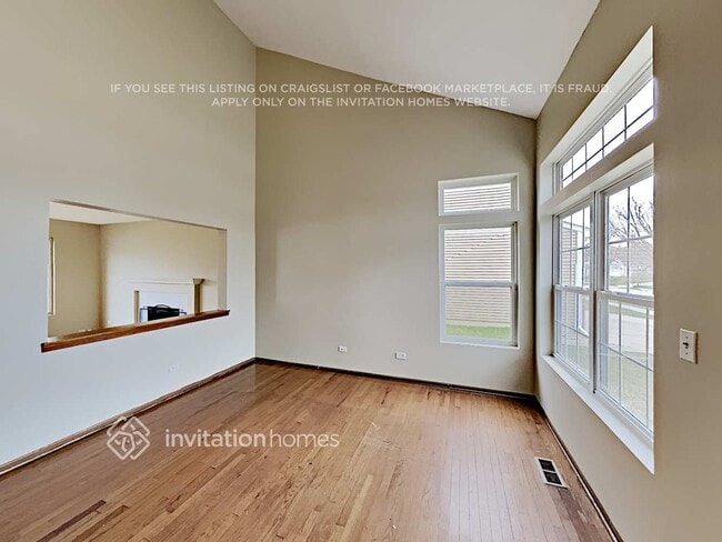 Building Photo - 649 Kingsbrooke Crossing