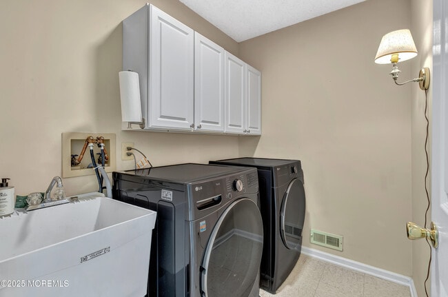Building Photo - 101 Tarpon Dr