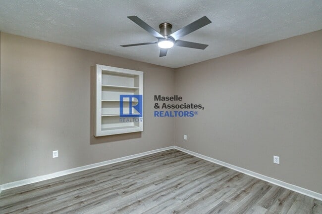 Building Photo - 4 Bed/2 Bath Home in Crossgates in Brandon