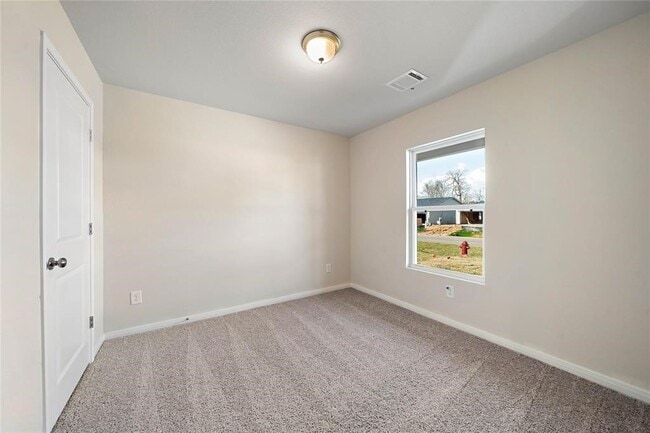 Building Photo - 164 Red Clover