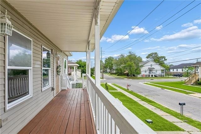 Building Photo - 5728 Marigny St