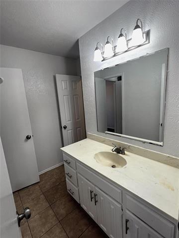 Building Photo - 6300 Brookcrest Dr