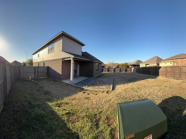 Building Photo - 1841 Basin Trl