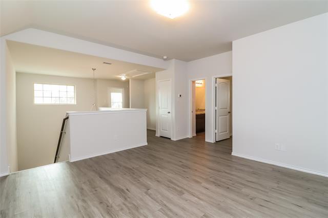 Building Photo - 8337 Camellia Rose Dr