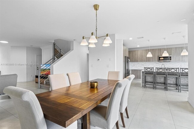 Building Photo - 10330 NW 68th St