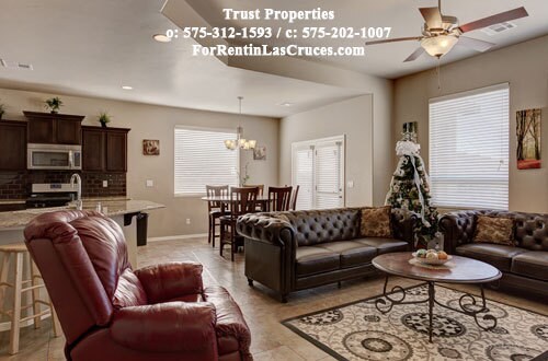 Building Photo - Almost new 4/2 off Del Rey