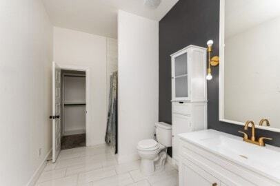 Building Photo - 2216 Dyson St