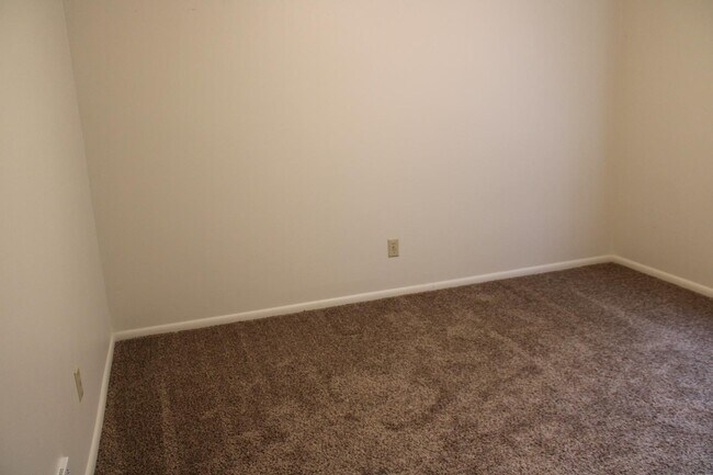 Building Photo - 372 I St