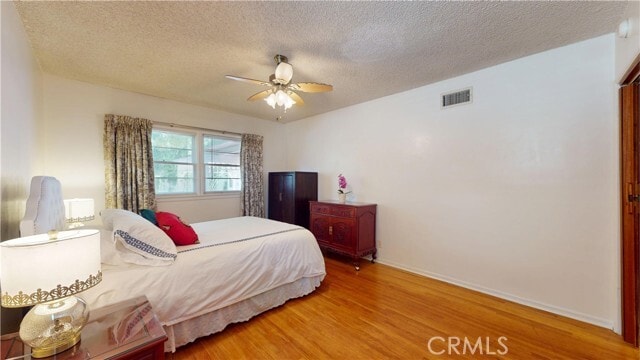 Building Photo - 13322 Valleyheart Dr N