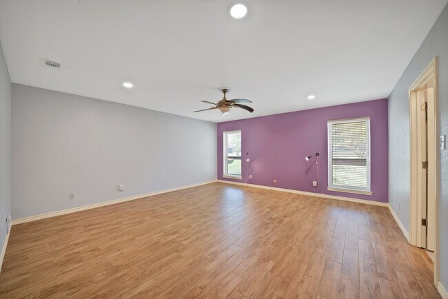 Building Photo - 2812 Whisperwood Trail