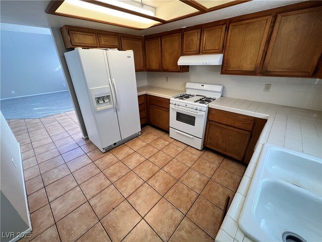 Building Photo - 5757 Yerington Ave