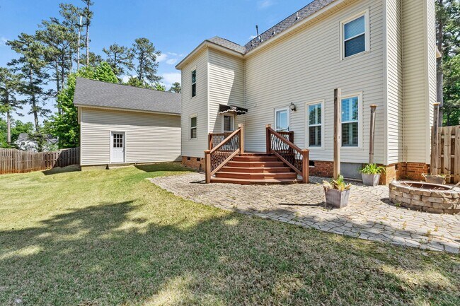 Building Photo - 299 Ashbrook Dr