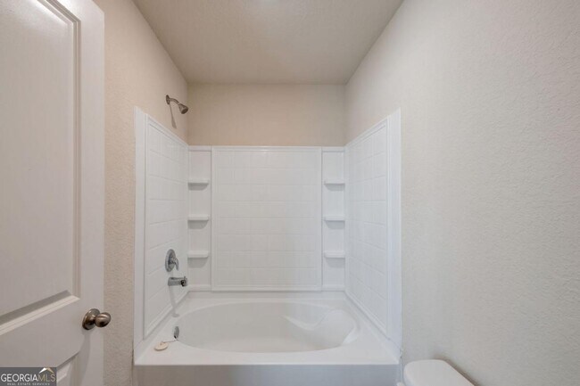 Building Photo - 2889 Cleburne Ter