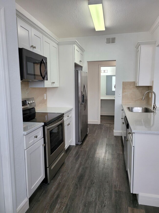 Building Photo - Madison at MetroWest- TPPM RENTAL ONLY