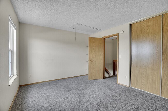Building Photo - $2,300.00, stunning 2-bedroom, 2-bathroom ...