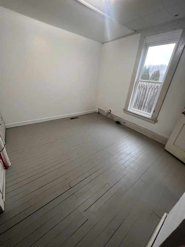 Building Photo - 711 2nd St