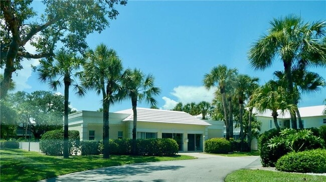 Building Photo - 1600 SE St Lucie Blvd