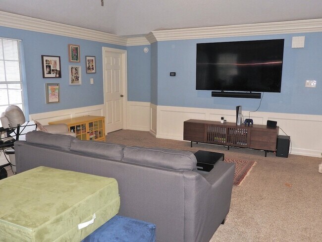 Building Photo - 2319 Amber Springs Dr