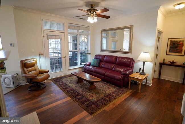 Building Photo - 2111 Ganton Green