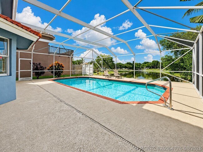 Building Photo - 10133 Brookville Ln