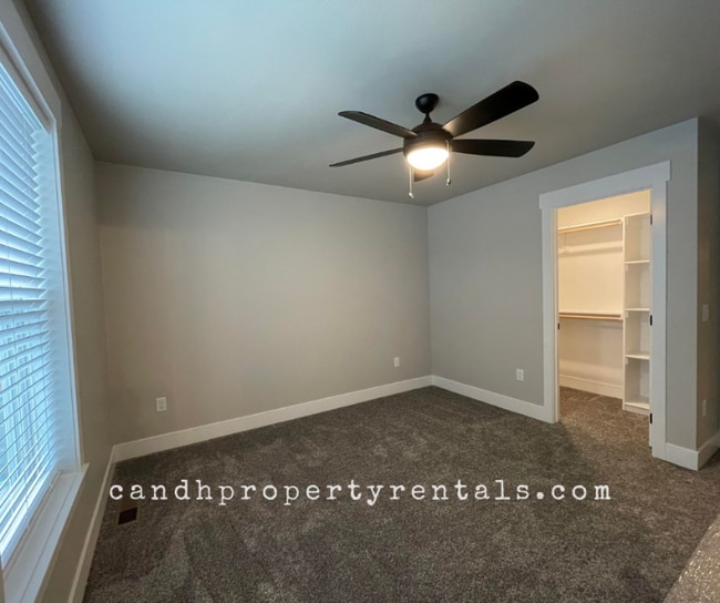 Building Photo - 6077 Northstead Ave