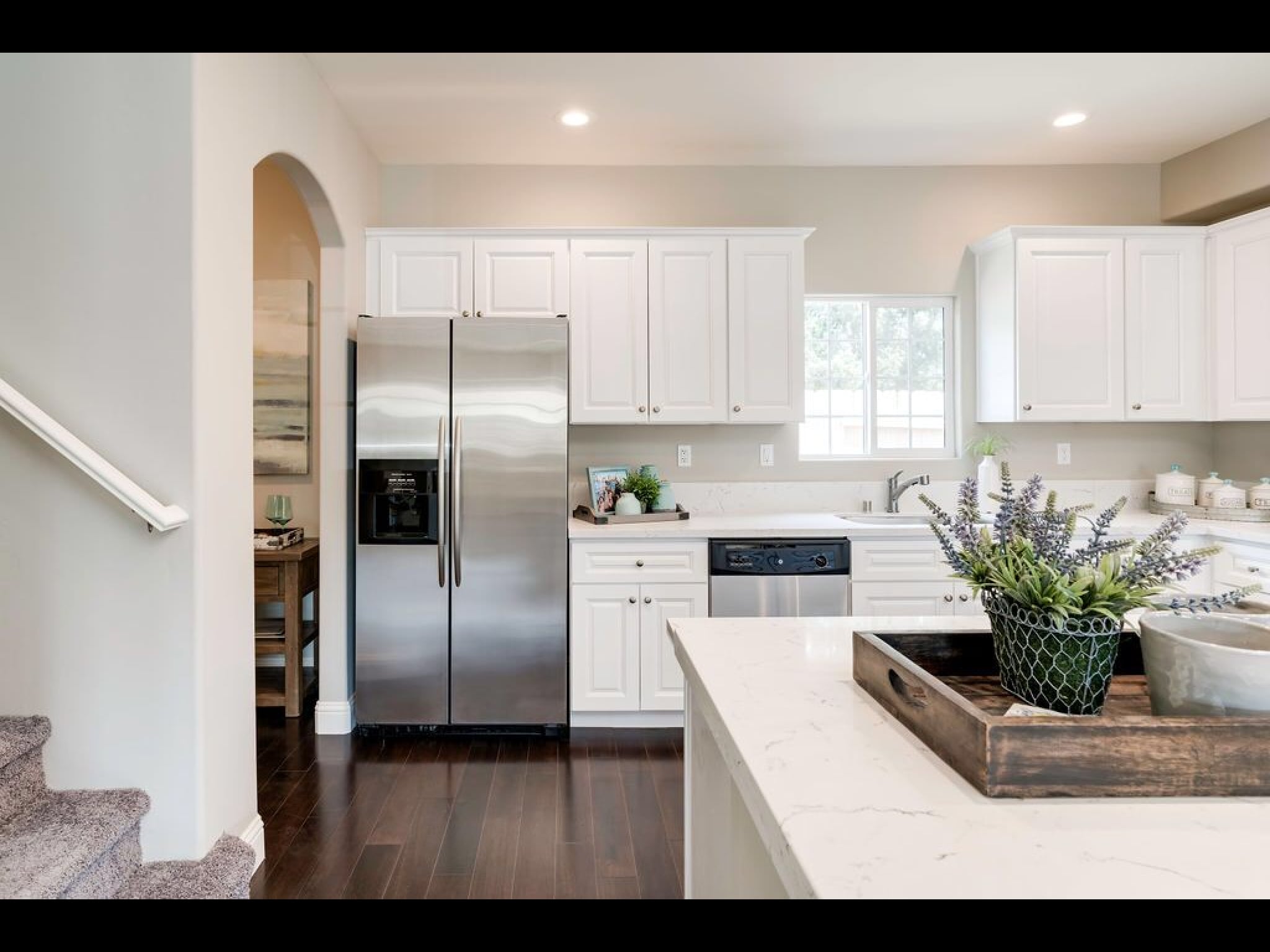 Building Photo - 271 Via Las Casitas