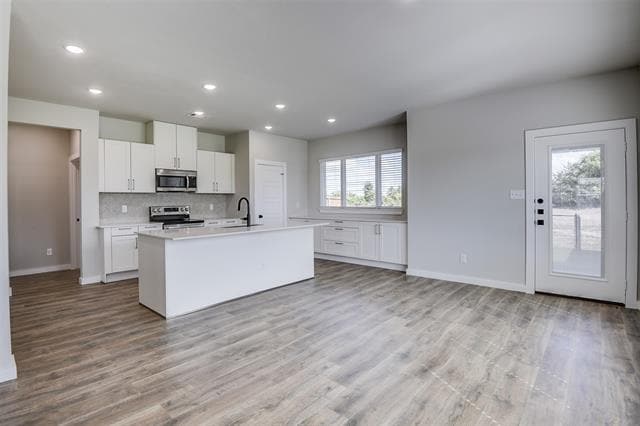 Building Photo - 3828 Clovis St