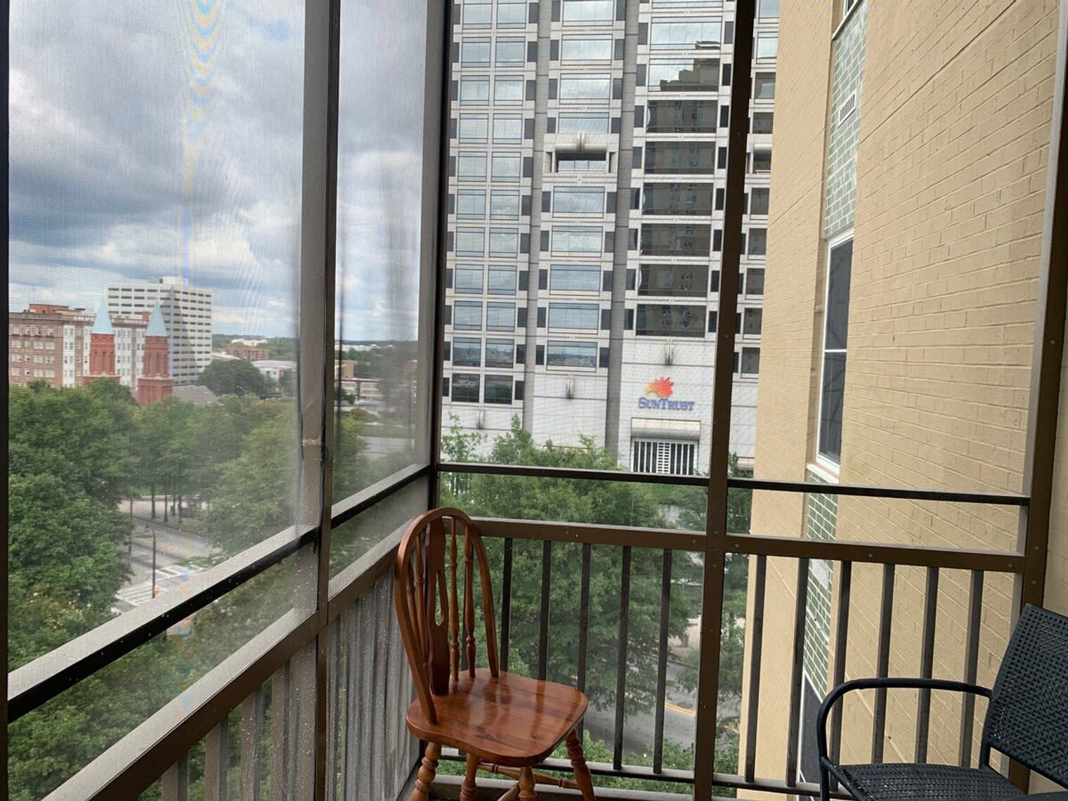 Building Photo - 300 W Peachtree St NW