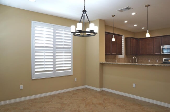 Building Photo - 80052 Silver Sage Ln